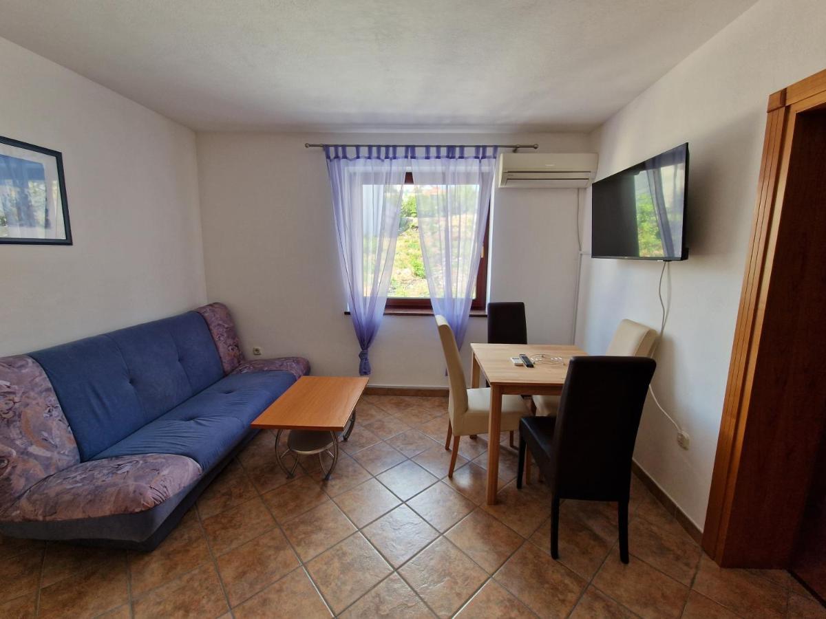 Apartments Lacic 3 Crikvenica Exterior foto