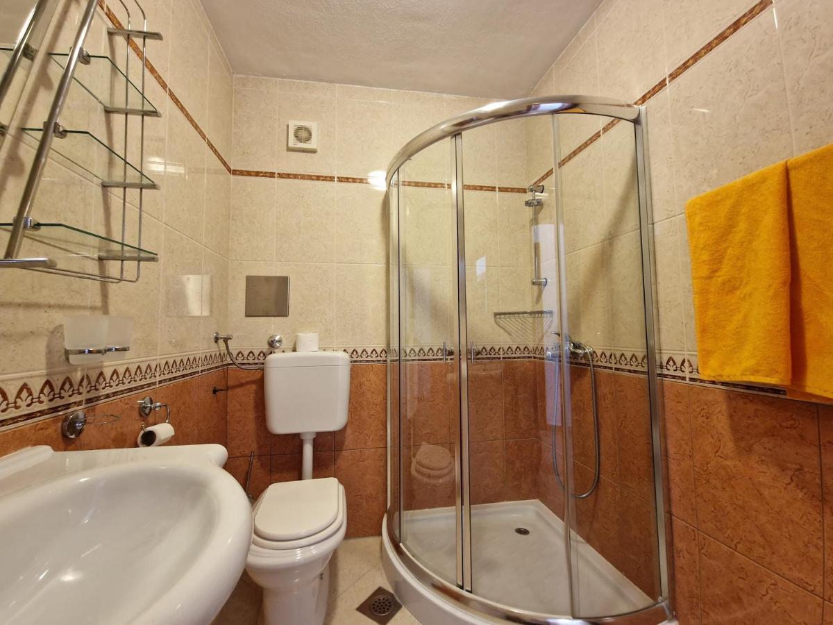 Apartments Lacic 3 Crikvenica Exterior foto